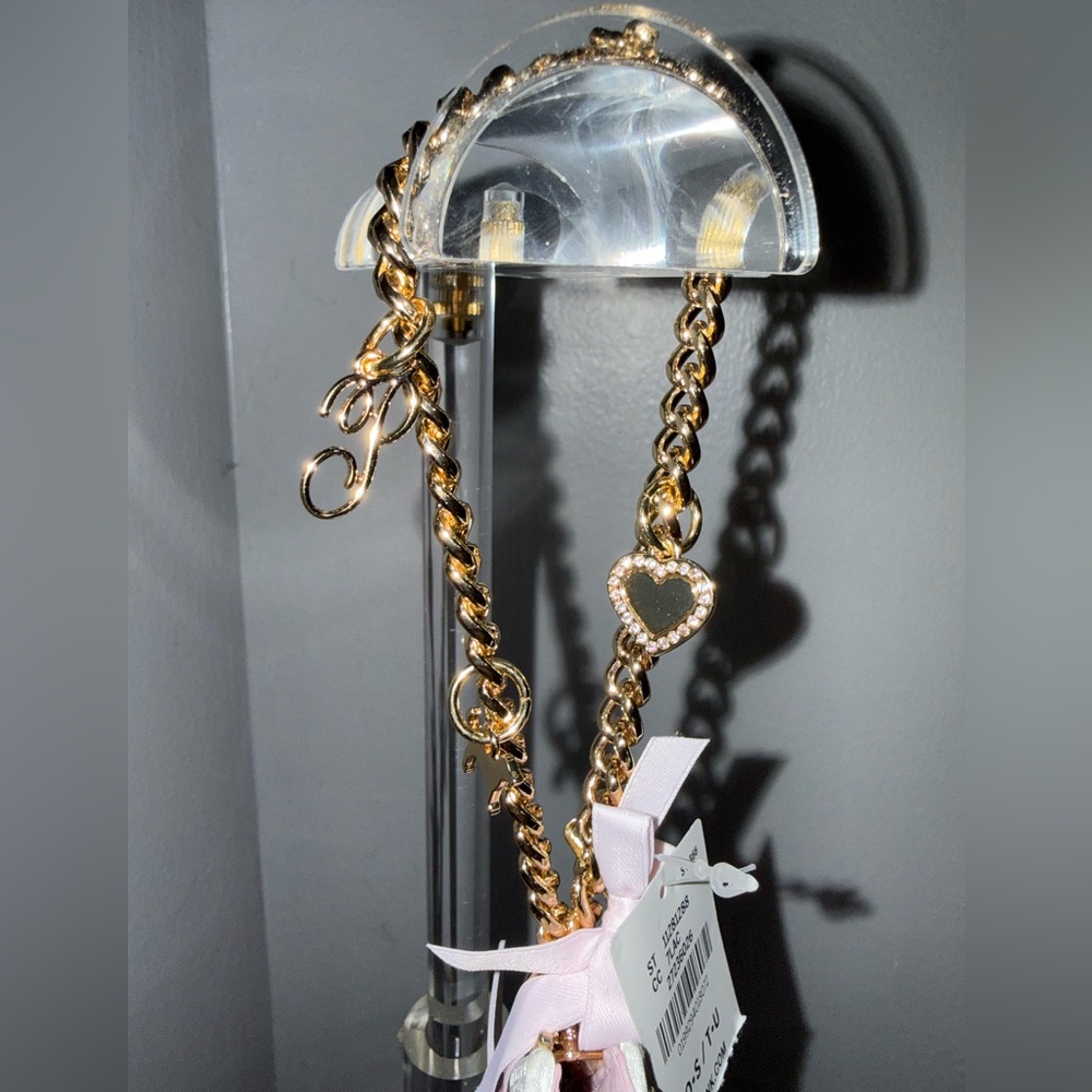 LoveShackFancy x VS Pink Colab Wristlet - Picture 4 of 4